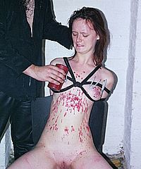 Charlottes Needle Torture